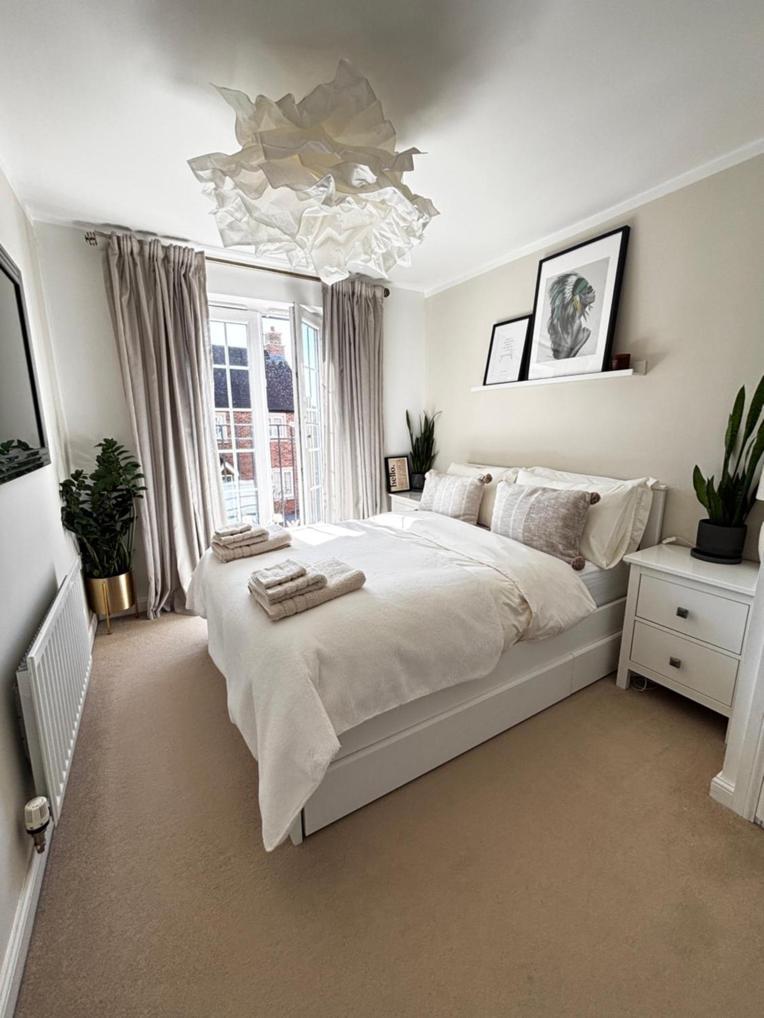 Delux Room With Private Parking, Sleeps 2, Perfect For Cotswold Getaway, Easy A419 Access ブランズドン・セイント・アンドリュー エクステリア 写真