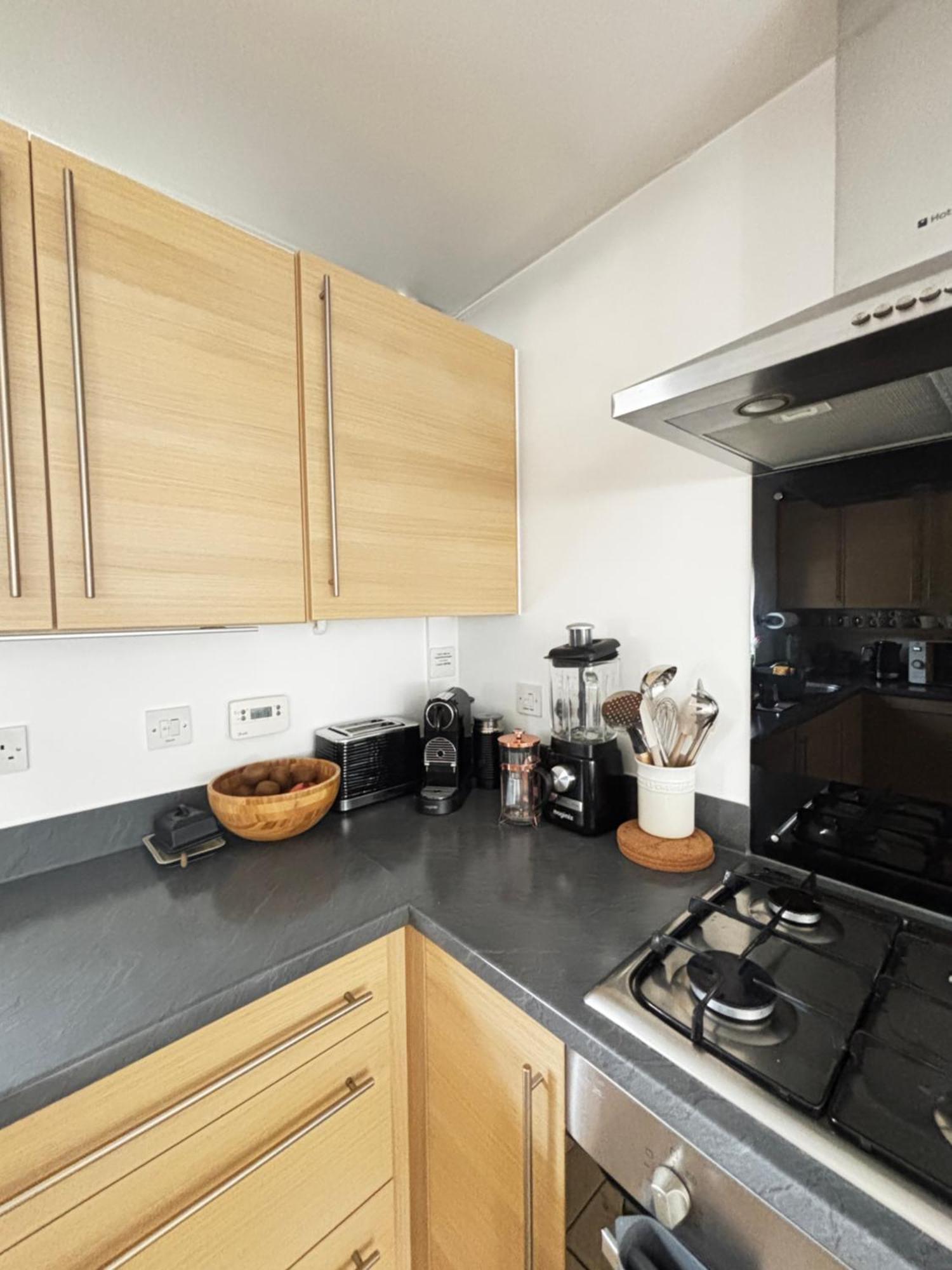 Delux Room With Private Parking, Sleeps 2, Perfect For Cotswold Getaway, Easy A419 Access ブランズドン・セイント・アンドリュー エクステリア 写真